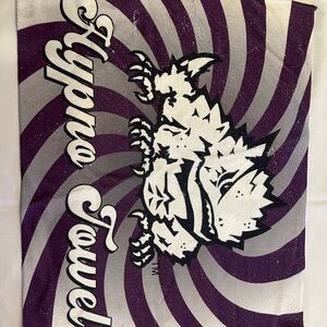 Hypno Towel Purple and White Bath Towel TCU Hypnotoad 2 towels